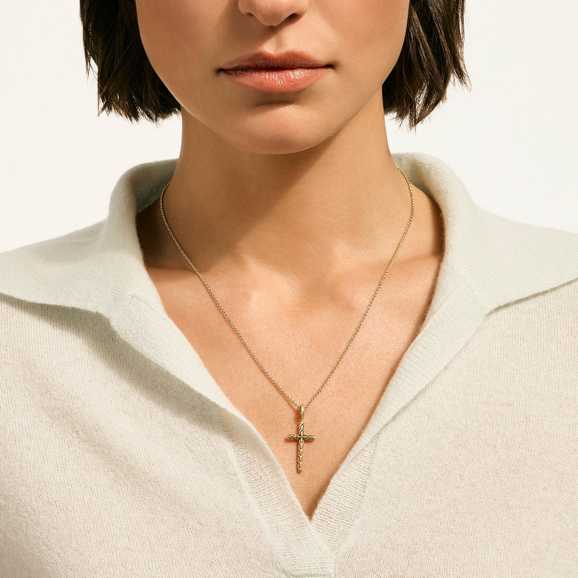 JH Essential Cross Necklace, Gold – John Hardy